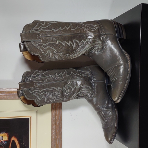 Justin Leather Cowboy Boots - Picture 4 of 8
